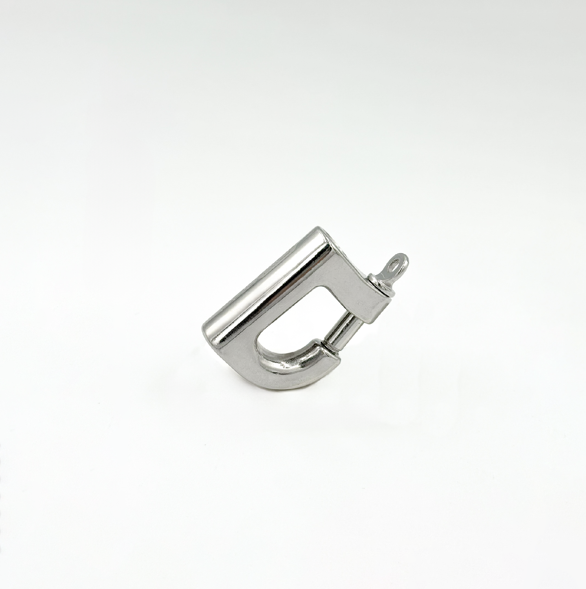 New fitting square